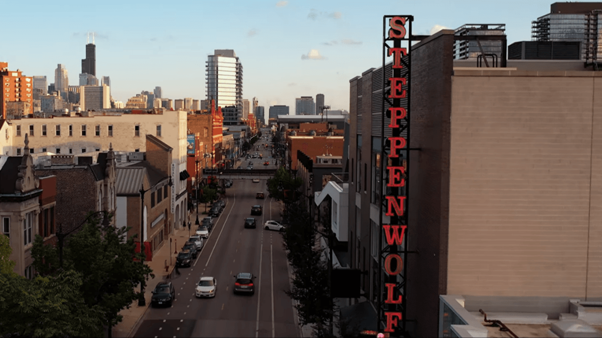 Steppenwolf Theatre Chicago: Venue, Seating, Planning A Visit